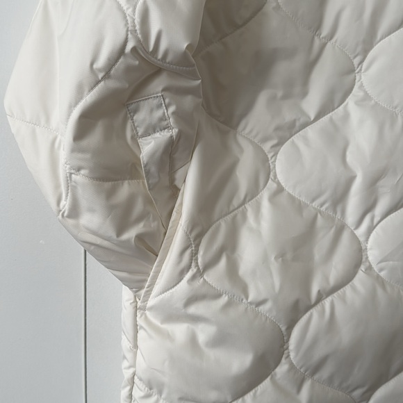 Nike Women's Sportswear Essentials Quilted Trench Coat NWT Size Medium - Picture 11 of 17